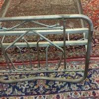 تخت آهنی پهلوی عتیقه ارسال ازاصفهان|تخت و سرویس خواب|تهران, امام حسین|دیوار