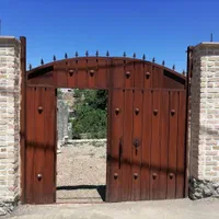 ۳۰۰ متر زمین مسکونی در خور هشتگرد