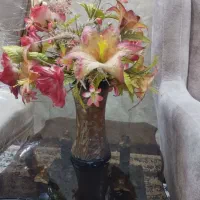گلدان گل مصنوعی