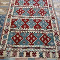 رو فرشی طرح گلیم
