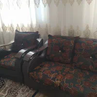 مبل راحتی با دسته چوب راش