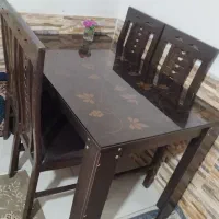 میز ناهار خوردی و سایر وسایل