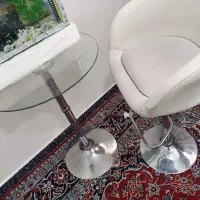 صندلی ومیزدر حدنو