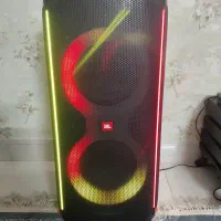 پارتی باکس ۷۱۰ جی بی ال