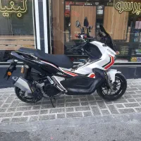 اسکوتر ADV 150|موتورسیکلت|میانه, |دیوار