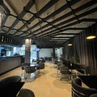 ۴۰۰متر کافه بر اصلی دخل عالی