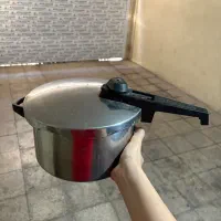 زودپز ۴لیتری