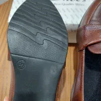 کفش چرم و راحتی