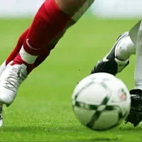 نیاز به همبازی فوتبال