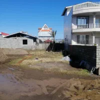 زمین خوش قواره برای ساخت با کاربری مسکونی