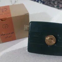 قفل در