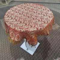 میز گوشه ای