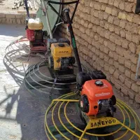 بتن ریزی کف با دستگاه ماله پروانه ای|خدمات پیشه و مهارت|ساری, |دیوار