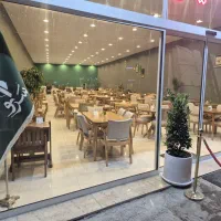 گالری تخصصی میز ناهار خوری سرو