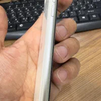 ایفون se2020