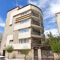 آپارتمان-بسیار-زیبا-و-شیک-شخصی-ساز-و-خوش-نقشه