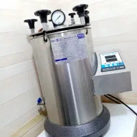 اتوکلاو آزمایشگاهی 10لیتری کاوش