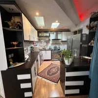 آپارتمان ۷۶ متری زمرد شهرک اندیشه (املاک صلاحی)