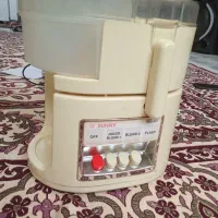 آبمیوه گیری سانی