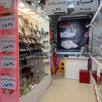 دونفر خانوم برای فروشندگی صبح و عصر