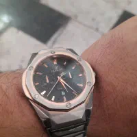 یک عدد  ساعت مچی مردانه اصل ژاپن