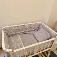 تخت کنار مادر|تخت و صندلی بچه|رشت, آتشگاه|دیوار