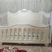 تخت کودک با تشکر