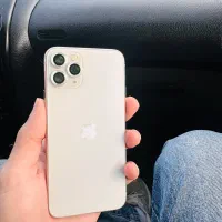 ایفون 11 pro درحد
