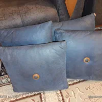 کوسن آبی خوشرنگ