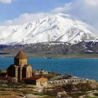 تور زمینی وان