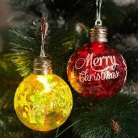 گوی کریسمس وبابانوئل