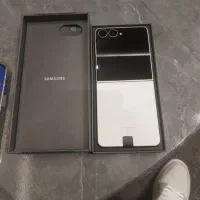 زد فلیپ ۸ z flip8 سامسونگ