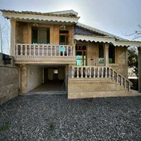 ویلا-دوبلکس-سنددار-350متر-در-خشکبیجار-آناملک-کد785