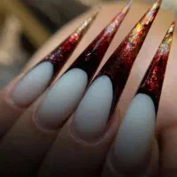 آموزش کاشت ناخن