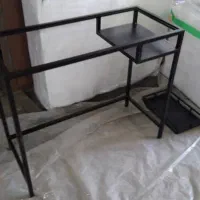 میز تحریر فلزی