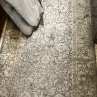 فرش طوسی رنگ ۳ در ۱