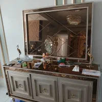 یک عدد اینه وکنسول سالم در حدنو