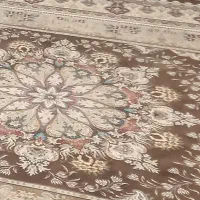 فرش ۷۰۰ شانه