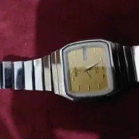 ساعت|ساعت|اصفهان, ارغوانیه|دیوار
