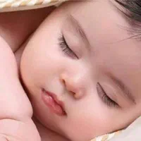 پرستار نوزاد در منزل
