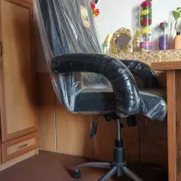 میز و صندلی اداری همراه با کمد نو|دفتر کار|جهرم, |دیوار