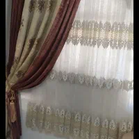 پرده در حد نو با والانش بفروش می‌رسد