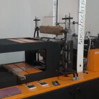 دستگاه دوخت برش سالم و کم‌کارکرد با پانچ