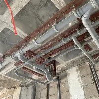 شاگرد لوله کشی ساختمان