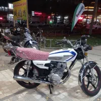 موتور 200 پرواز 1402 درحد صفر|موتورسیکلت|شهرکرد, |دیوار