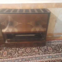 یک عدد بخاری ویک عدد میز و ۴ عدد عسلی|بخاری، هیتر، شومینه|بندر ماهشهر, |دیوار