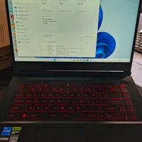 لپ تاپ حرفه ای MSI