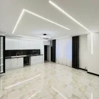 ۵۲متر خوش نقشه .نورگیر. آسانسور+پارکینگ