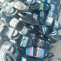 دمپایی پی یو