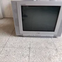 دوعدد تلویزیون 21رنگی سالم ویک بخاری گازی سالم